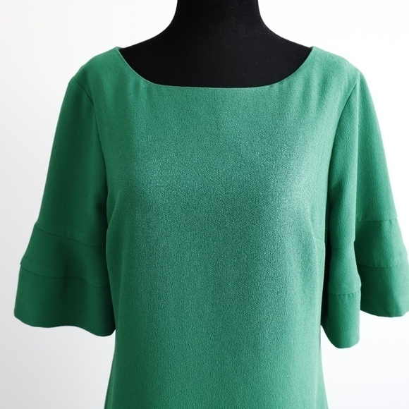 ⭐️HOST PICK⭐️ Trina Turk Sojourn 2 Dress - Picture 2 of 9